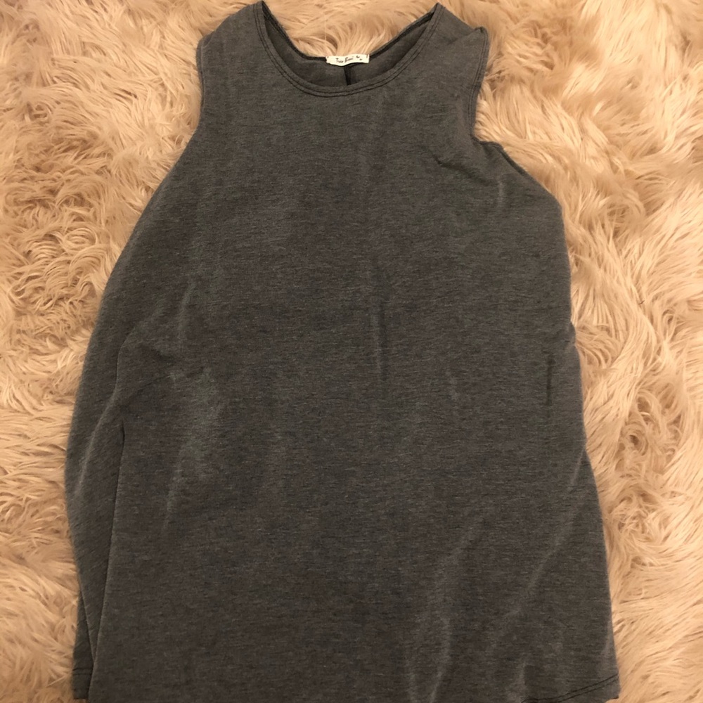 Très Bien gray dress
